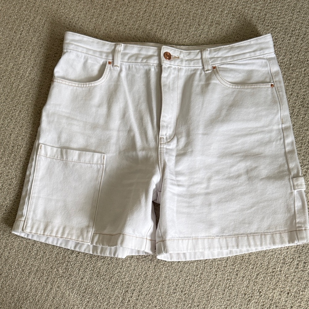 Zara White Women's Utility denim shorts, sz 12
